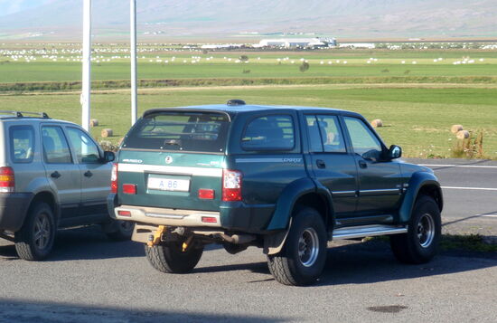 SsangYong Musso mit vergrößertem Fahrwerk