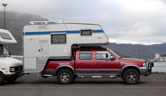 Ford Ranger mit Aufsetzkabine