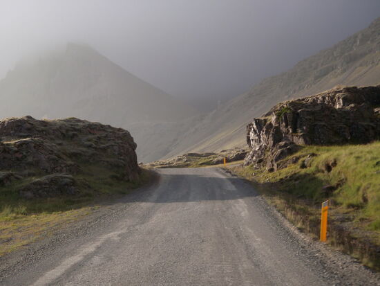 Auffahrt in die Wolken