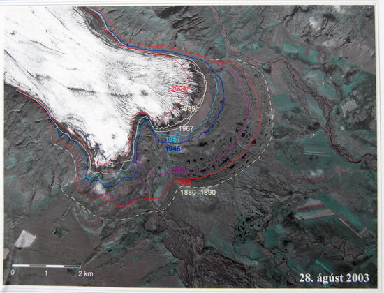 Gletscherrückgang auf der Informationstafel