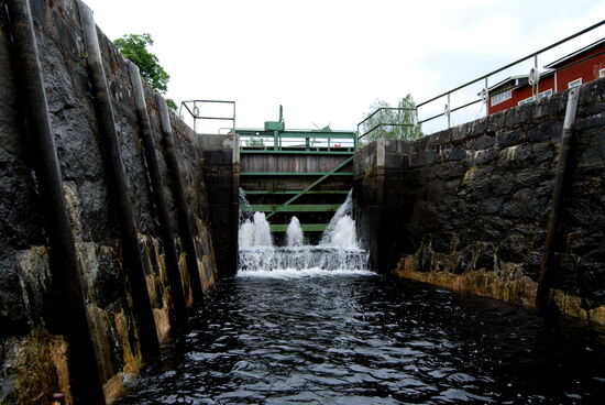 in der Schleusenkammer