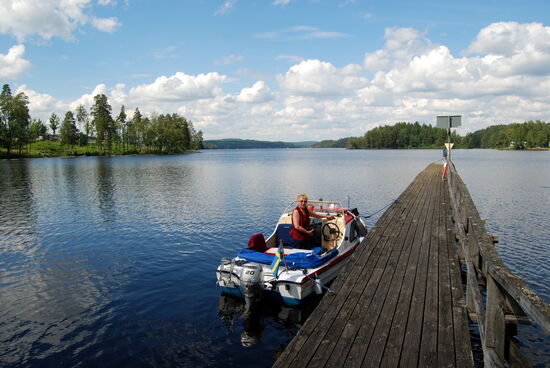 hinter der Schleuse Långbron legten wir an