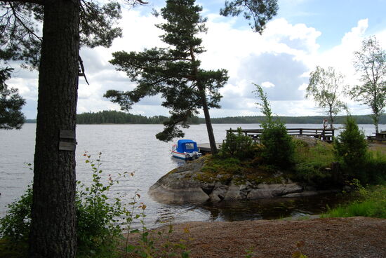 den Anleger von Båstnäs