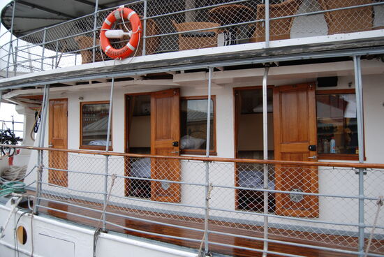 Blick in einige der kleinen Kabinen