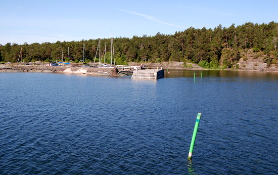 der Hafen von Löckö mit unserer Anlegestelle