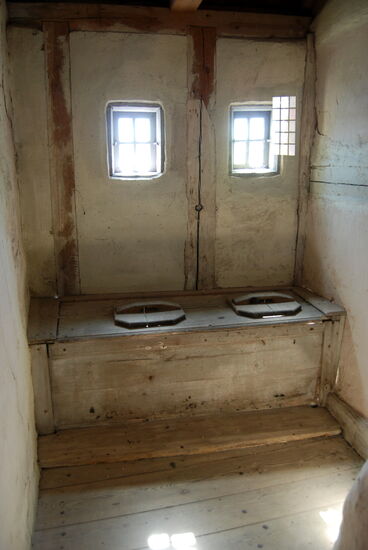 mittelalterliche Toilette