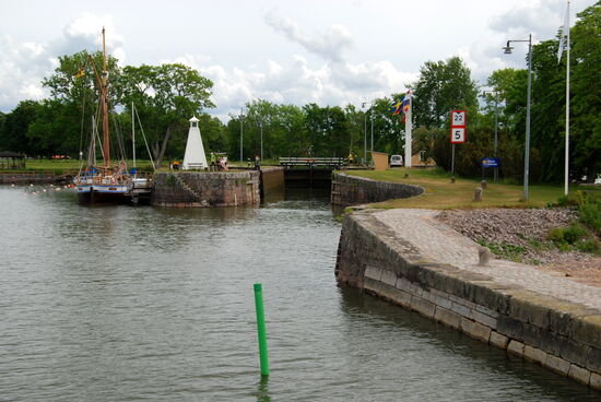 die erste Schleuse des Göta-Kanals in Sjötorp