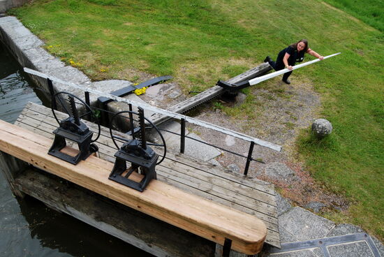 und der Schleusentore