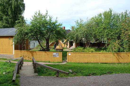 über einen kleinen Querweg kamen wir hinunter zum Museum