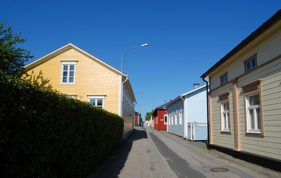 und gingen die Strandgatan weiter