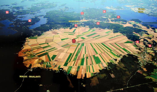 Luftbild auf einer Informationstafel