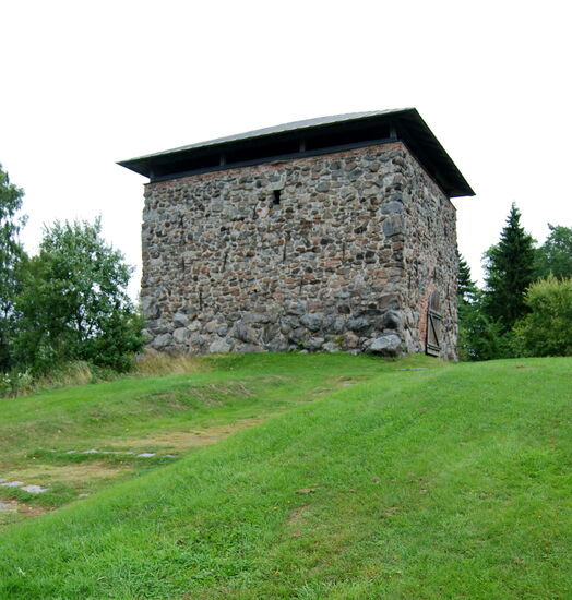 Klockstapeln - der Glockenturn von 1675, nach dem Brand von 1852 blieb nur der untere Steinkranz übrig