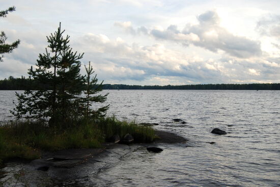 vom geschlossenen Campingplats hatten wir einen Blick auf den See Hankavesi