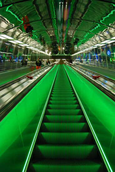 der illuminierte Weg an die Oberfläche