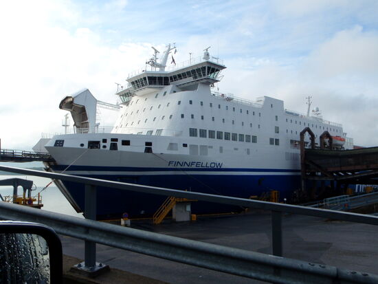 Auffahrt zur Fähre Finnfellow