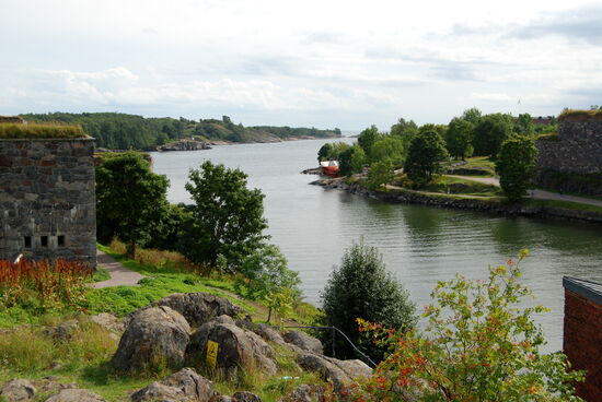 dann hatten wir den Sund zwischen den beiden Hauptinseln erreicht