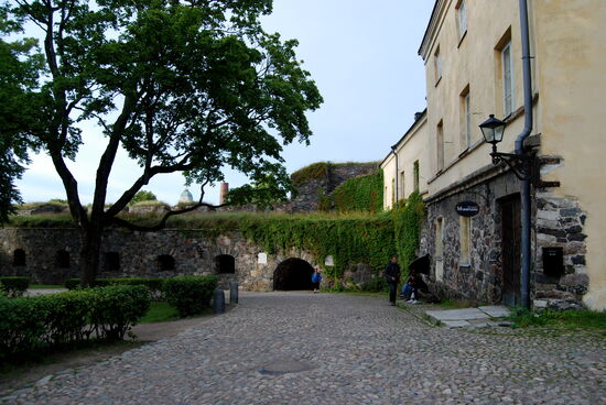 Rückweg am Ehrensvärd-Museum vorbei