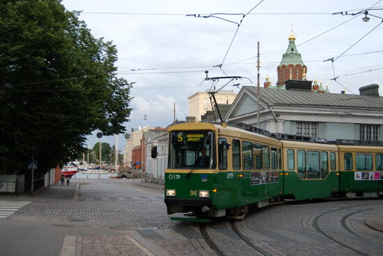 die Straßenbahn brachte uns zum Hauptbahnhof, wo wir in die Metro umstiegen