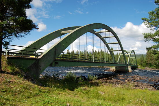 Burmabron über den Piteälven, in den 1940er Jahren erbaut