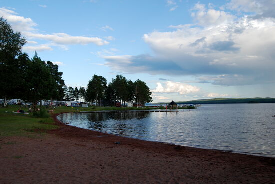 der Strand des Campingplatzes