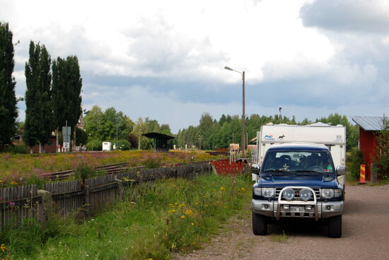 Rast an den Bahnanlagen von Vansbro