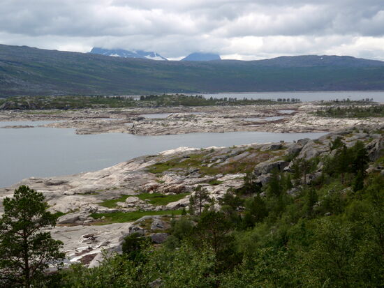 Felsbrocken im Wasser