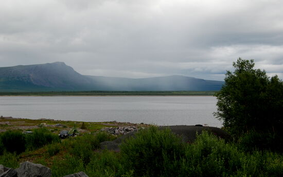 am anderen Ufer zog "Wetter" auf