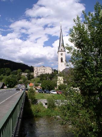 Alte Burg und Kirche