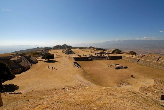 Monta Alban - Richtung Südplattform