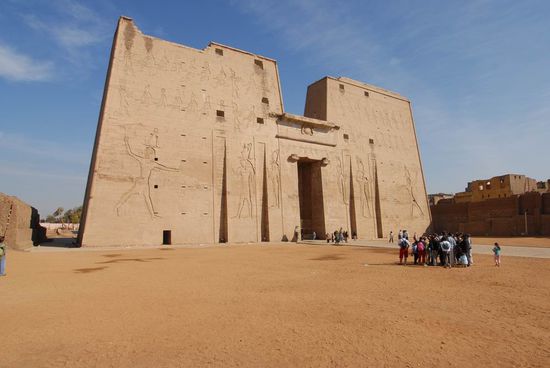 Pylon - Edfu