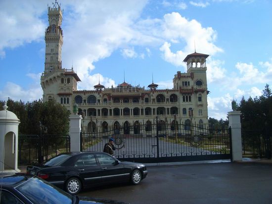 El Montaza Palast