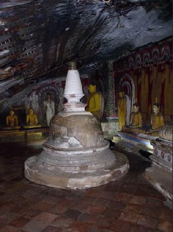 Dagoba in der 4. Höhle