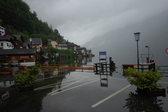 Hallstatt unter Wasser