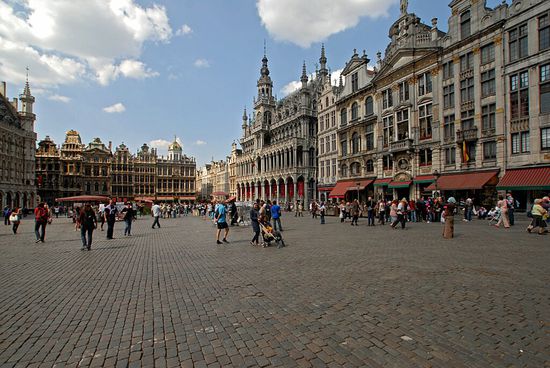 Grote Markt (Le Renard, Le Cornet und Le Roi d'Espagne)