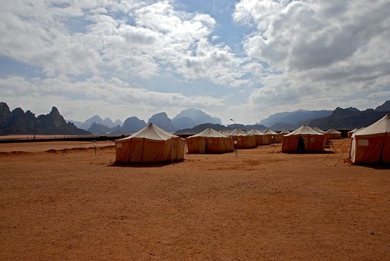 "Hotel" im Wadi Rum