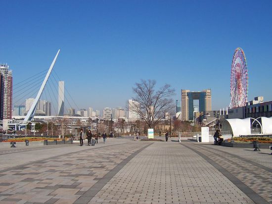 Auch diese Insel benötigt ein Riesenrad