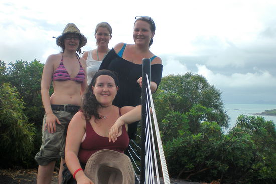 Anja, Verena, Marie und ich am Lookout.
