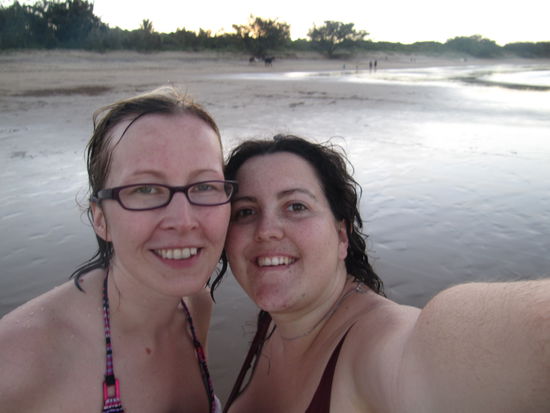 Glücklich nach der heißersehnten Abkühlung.