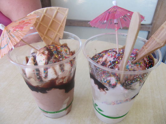 Yum! Dringend benötigte Abkühlung bei dem Wetter!