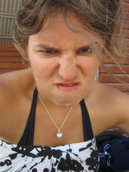 Weniger beliebte Tiere: Scheiss Fliegen (auf diesem Foto Mund und Auge, aber eigentlich waren die immer überall!)