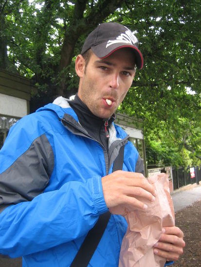 Das erste Stück Brezel nach über 8 Wochen...