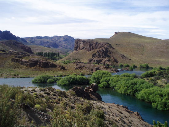Landschaft auf der Ruta 40 (in der Naehe von Bariloche)