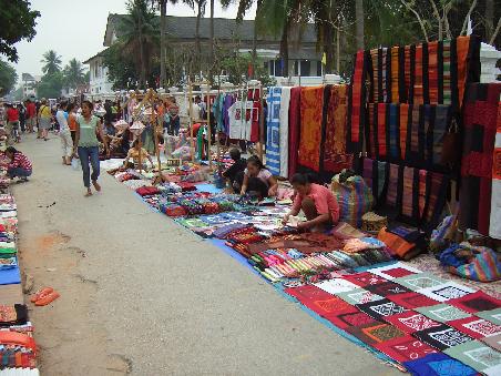 Der Night Bazar und ich habe ausnahmsweise mal nicht geshoppt!