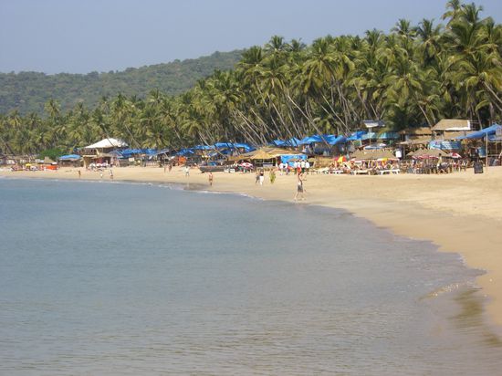 Palolem Beach - tja, da ist einfach nur Strand, ein paar Huetten und Palmen - sonst nix!