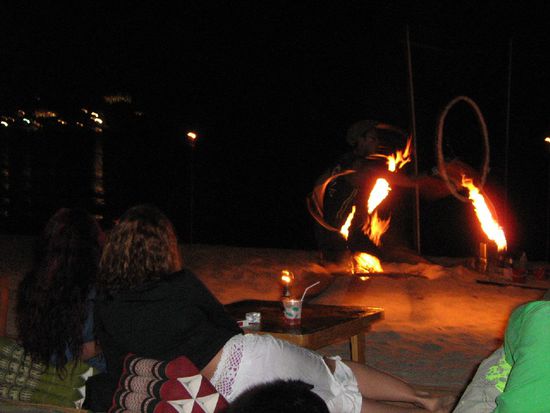 Abendunterhaltung - wilde Feuerspiele