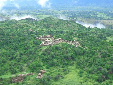 Kumbhalgarh Palace - die dazugehoernden Tempelanlagen