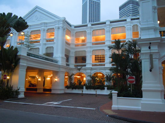 Eine Legende: Das Hotel 'Raffles'