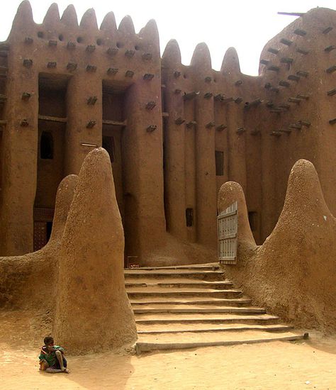 Die grosse Moschee von der Seite