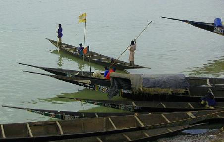 Pirogen in Mopti