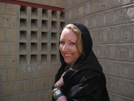 Vor der Abreise aus Timbuktu, zwar lachend, aber es ging mir nicht so gut.